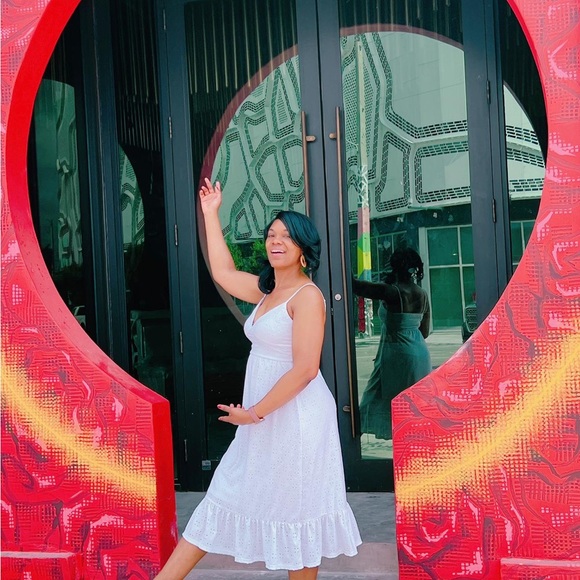 Meet your Posher, Msvanessa - Picture 2 of 4